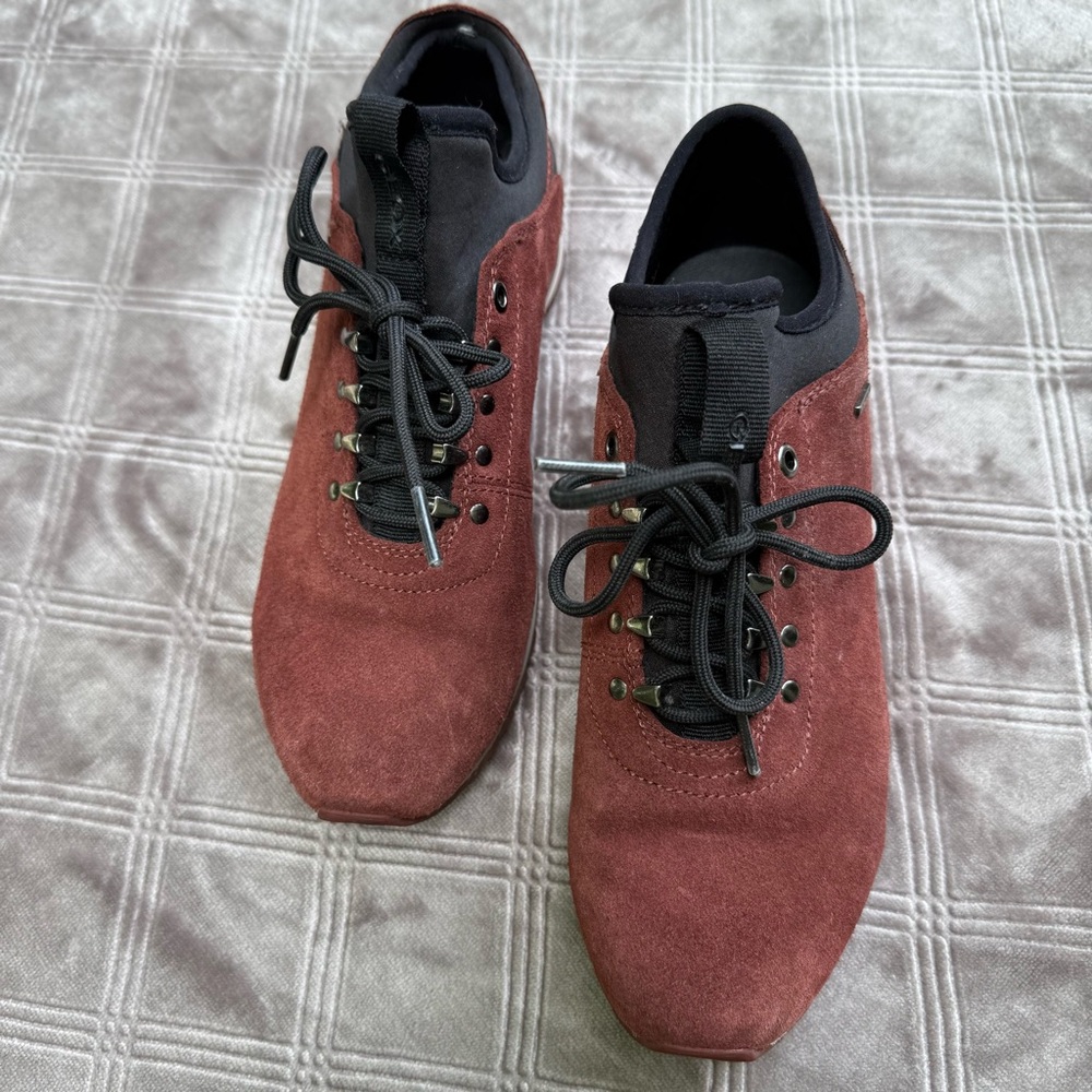 Geox Women's Burgundy Suede Sneakers